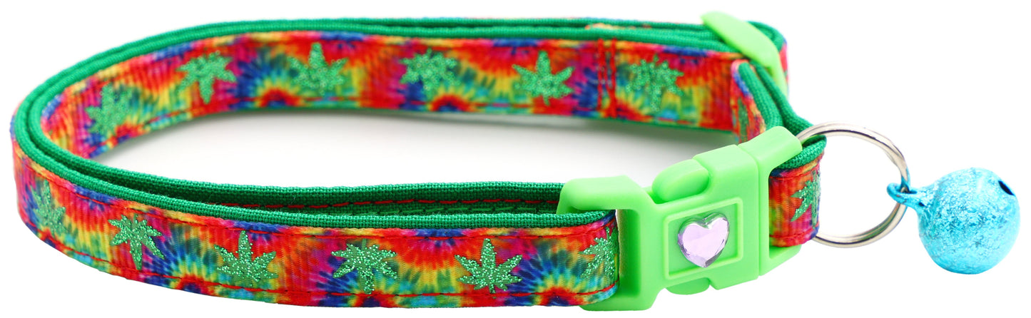 Marijuana Leaves Breakaway Cat Collar-16